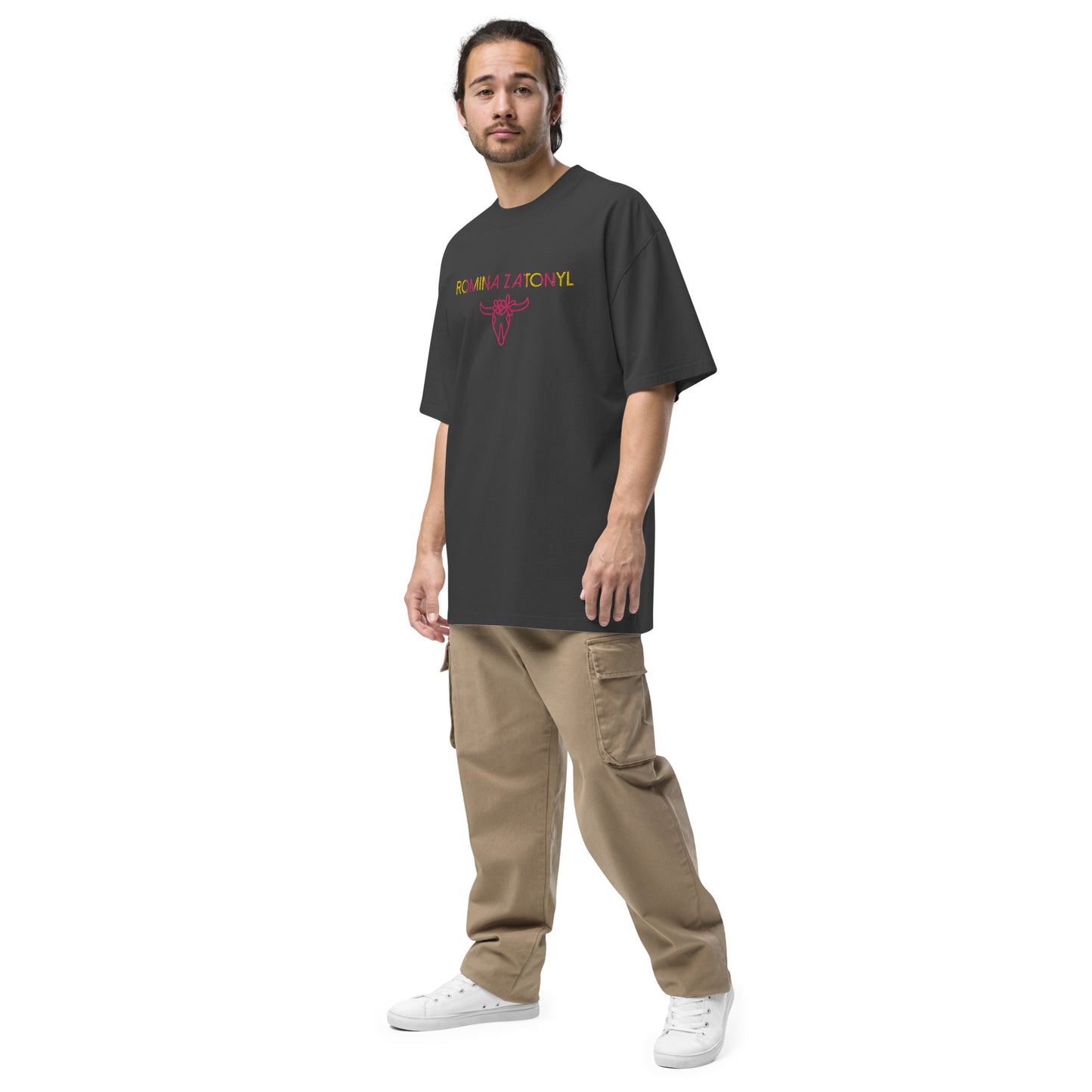 Camiseta bordada RZ, unisex